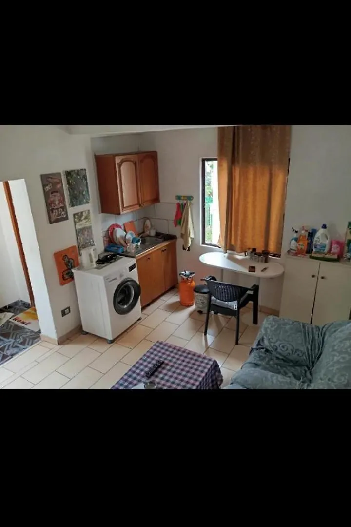 Private Apartment In House 17 Tirana
